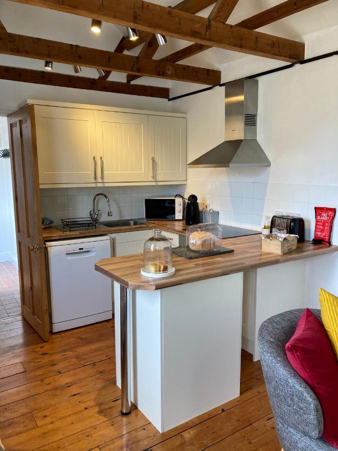 Hunters Moon B&B Tidworth Bagian luar foto