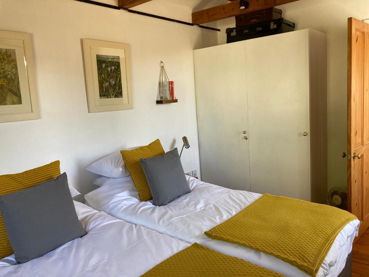 Hunters Moon B&B Tidworth Bagian luar foto