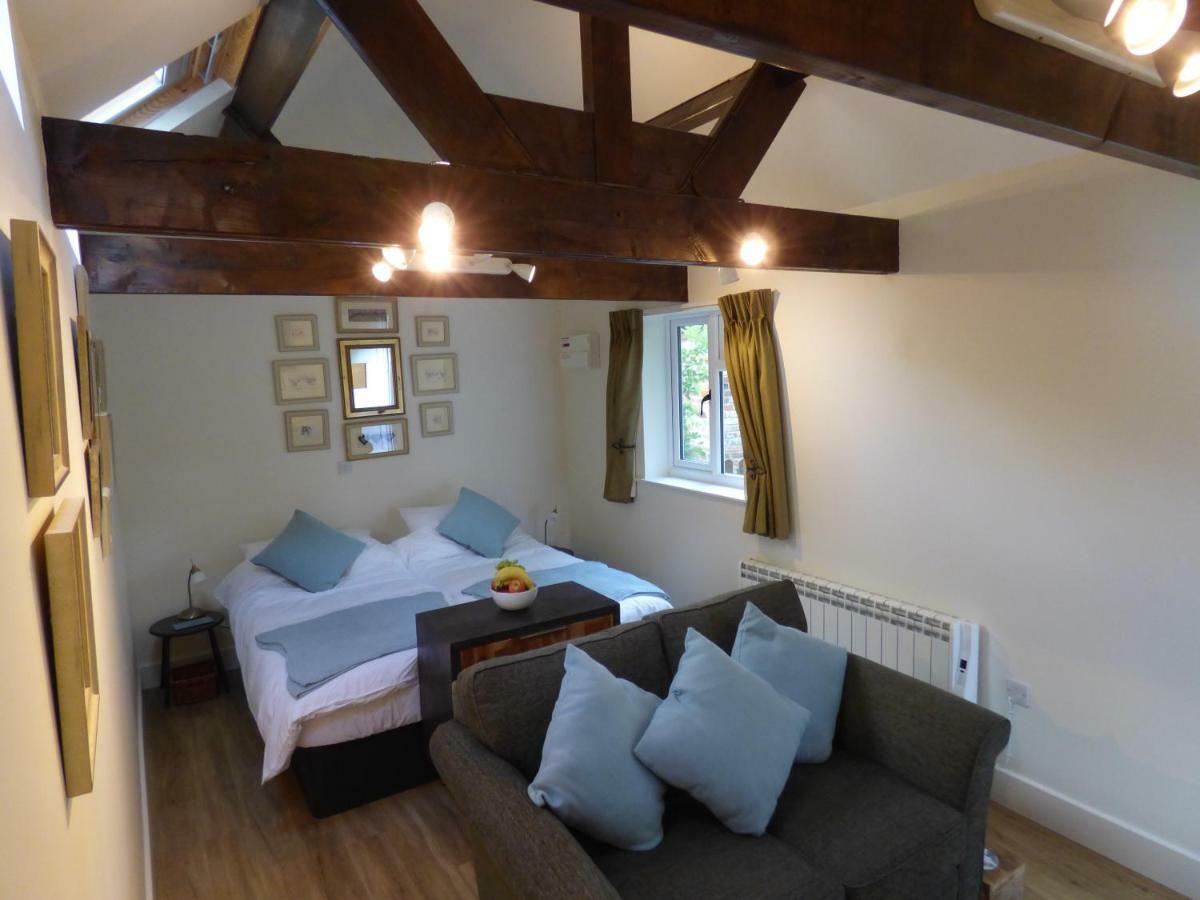 Hunters Moon B&B Tidworth Bagian luar foto